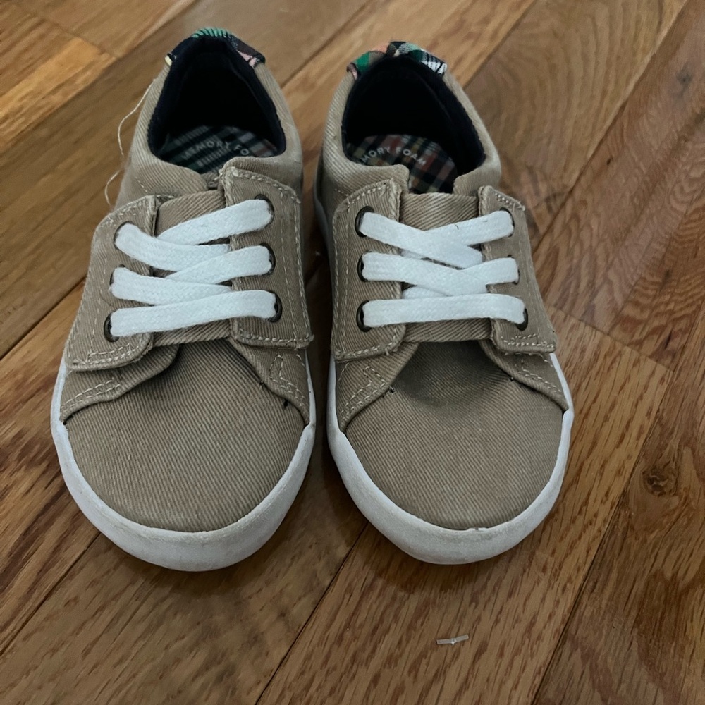 Kids Tan Sperry Sneakers